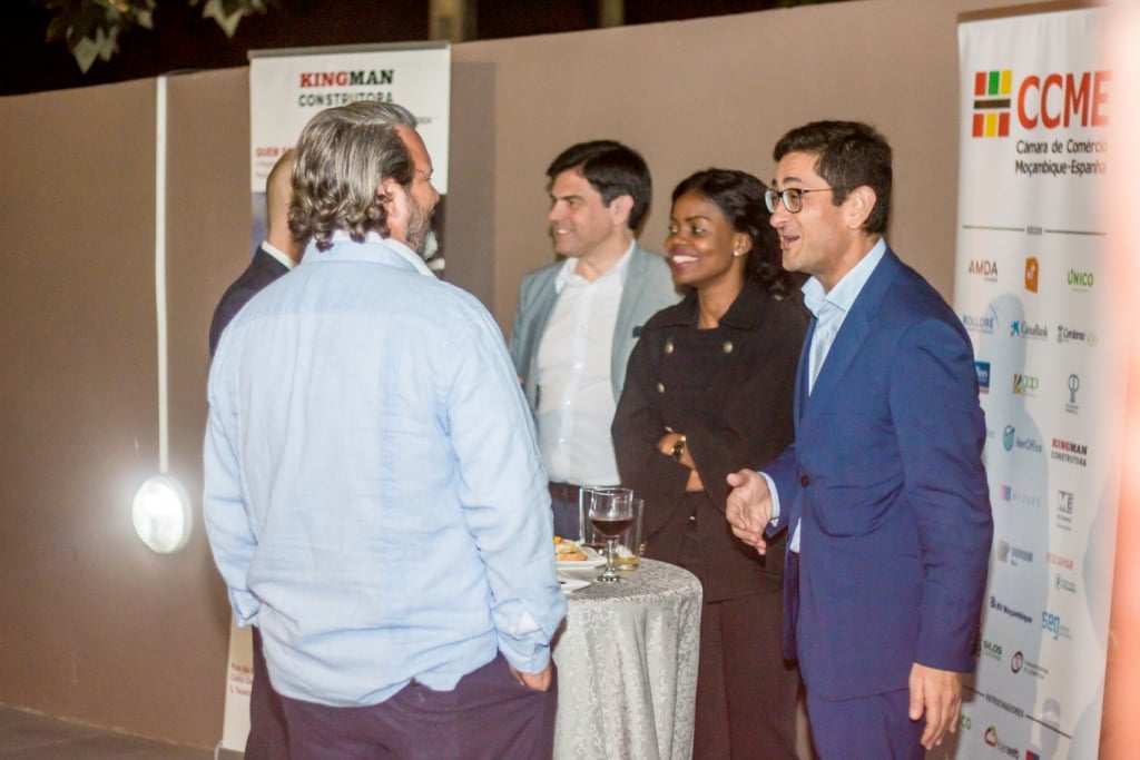 networking-business-drink-3-14