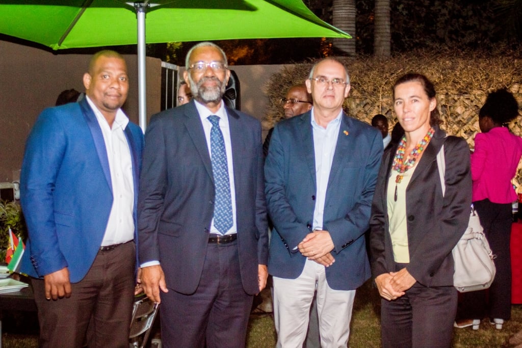 networking-business-drink-3-26