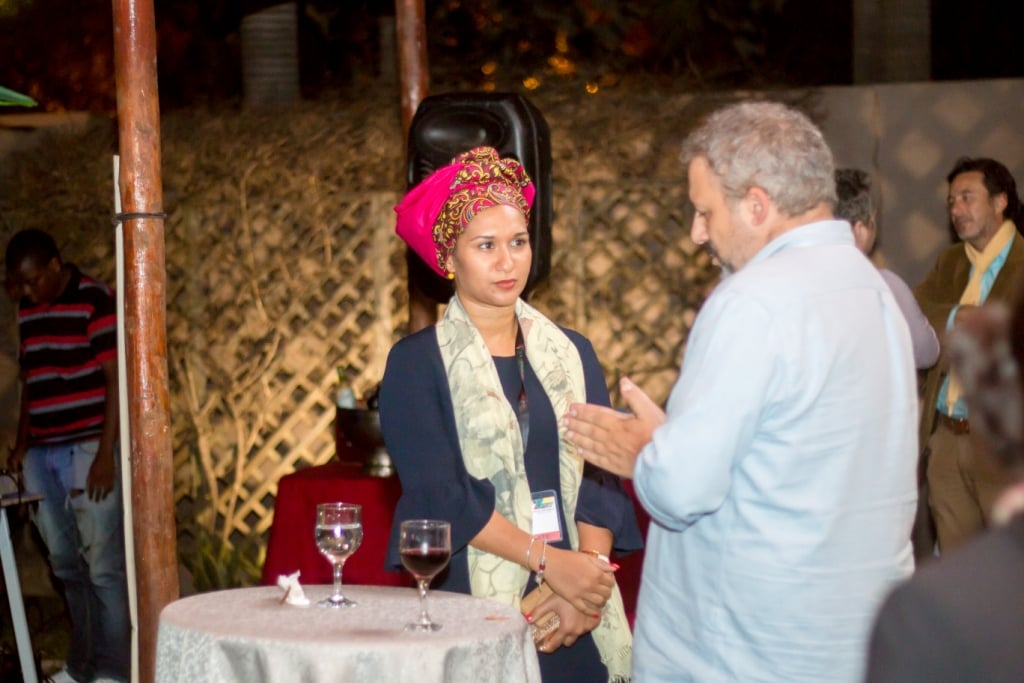 networking-business-drink-3-8